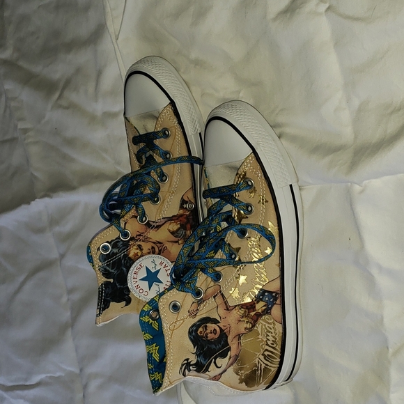 Converse Shoes - Women's Converse Wonder Woman shoes